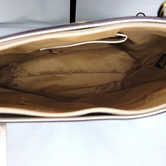 NWOT Aurielle Leather Handbag P18 - Picture 5 of 9